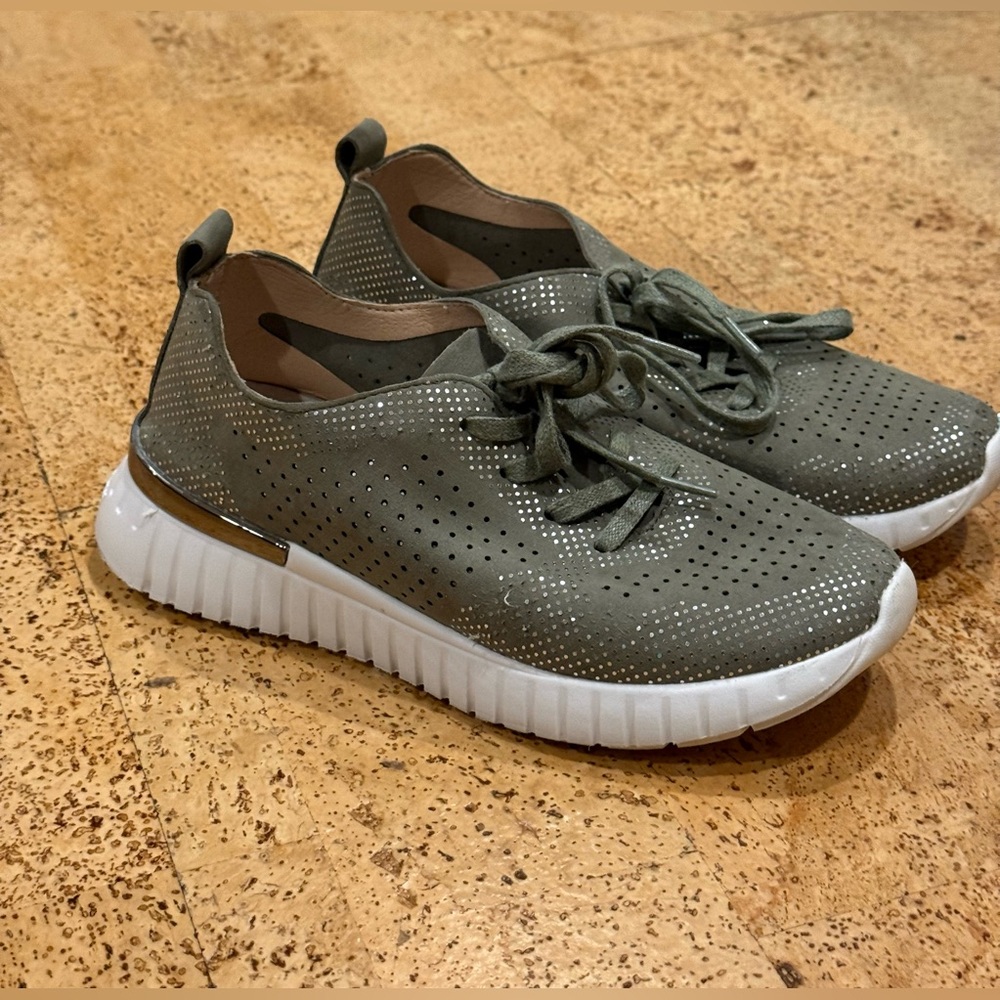 Ilse Jacobsen Womens Tulip Running Style Sneakers Army color w/Metallic Sz 38 - Picture 14 of 16
